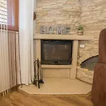 Family-friendly With Swimming Pool Nova Vas, - 14167 포레치