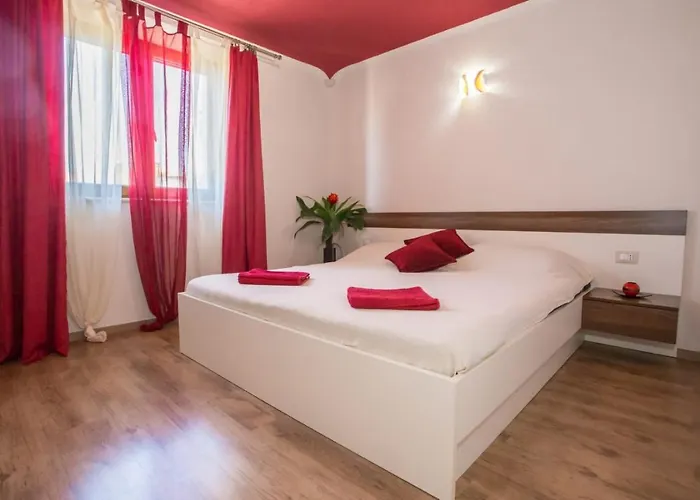 아파트 Family-friendly With Swimming Pool Nova Vas, - 14167 *