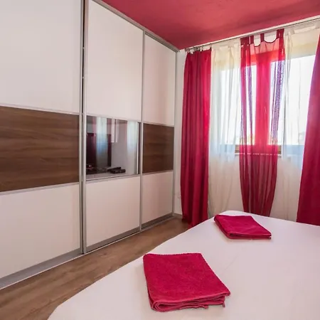 Family-friendly With Swimming Pool Nova Vas, - 14167 *